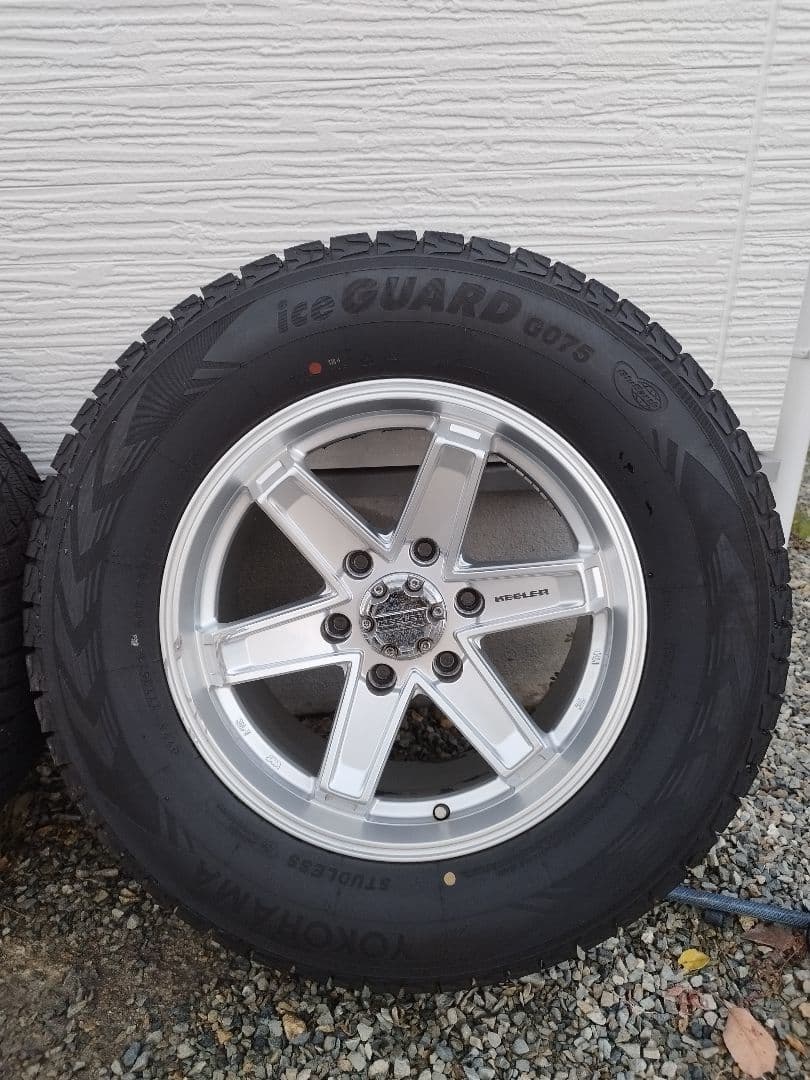 ドログバ ランドクルーザープラド スタッドレス 4本！