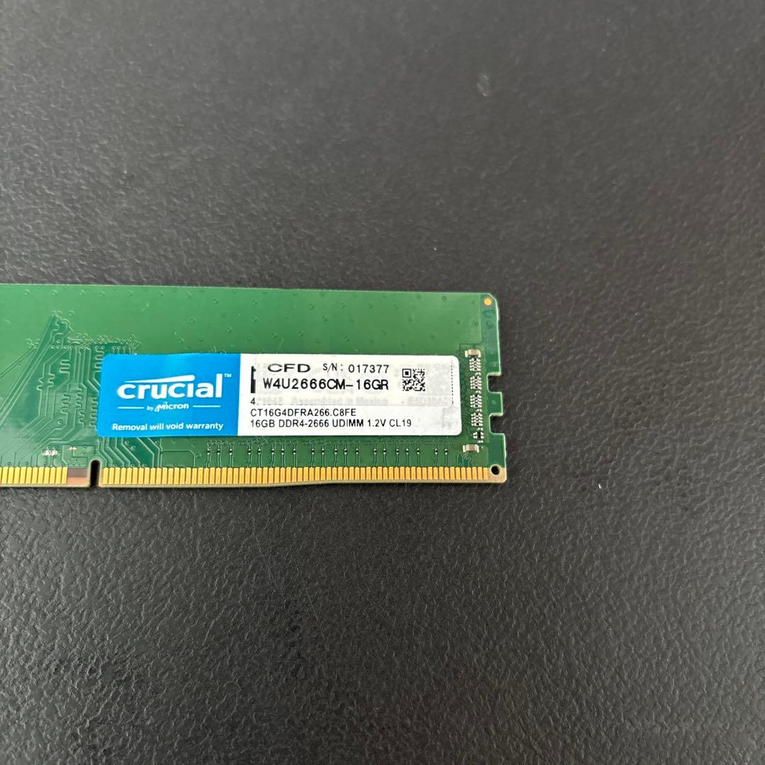 crucial 16GB DDR4 2666MHz メモリ