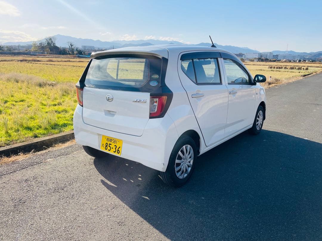 ダイハツミライース車検2年付き