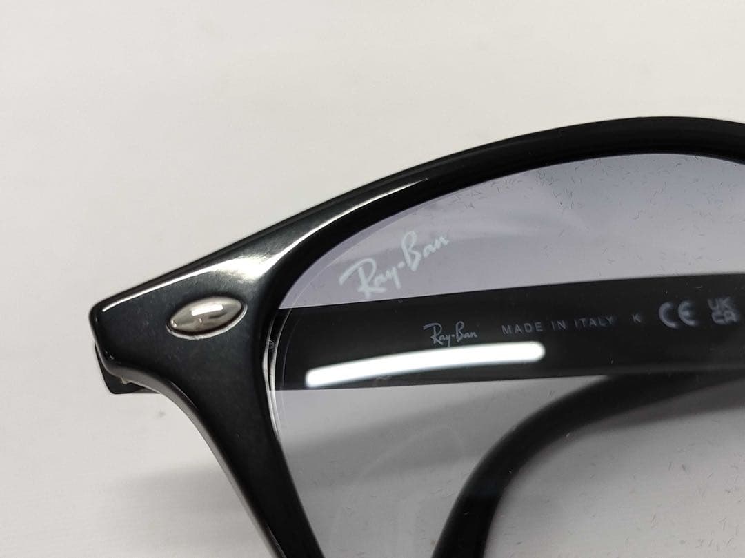 Ray-Ban RB4258F サングラス ほぼ未使用／付属品あり