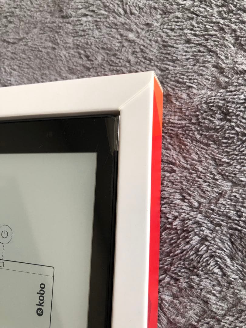 kobo aura ONE 本体
