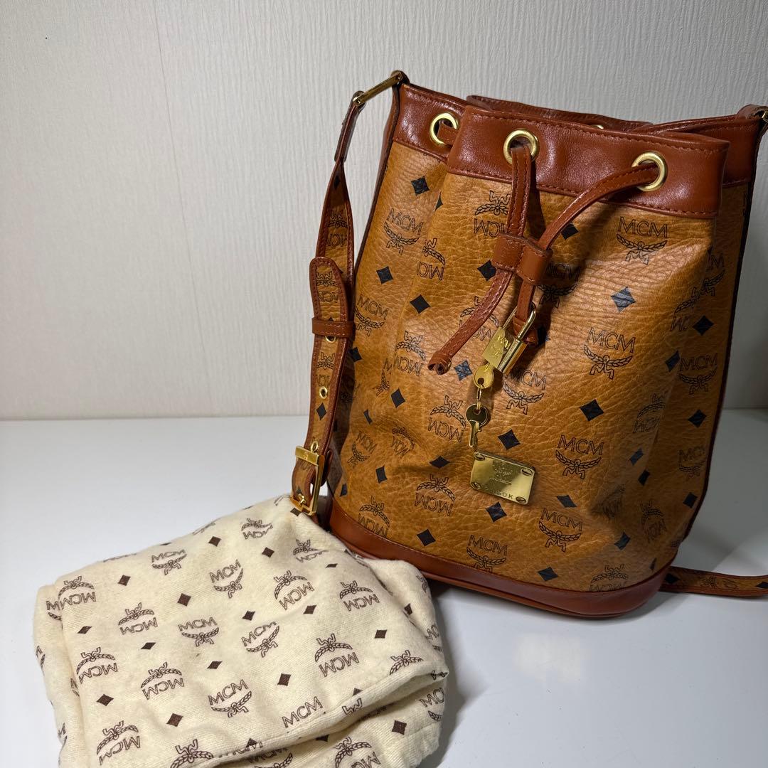MCM バケットバッグ 中型 ブラウン