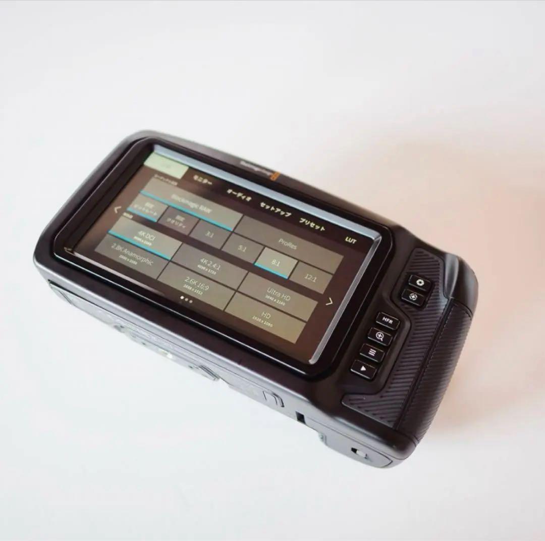 Blackmagic BMPCC4K カメラ ＋おまけバッテリー4個付