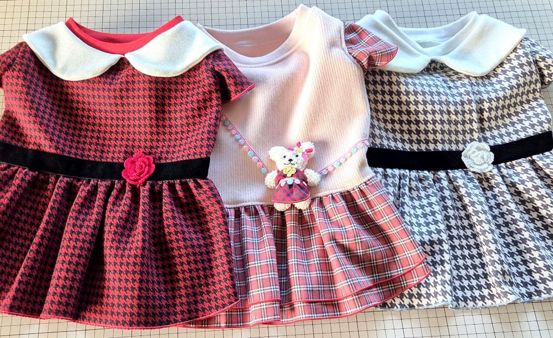 ハンドメイド　犬服 暖か❗キュートなピンクチェックフリルワンピース