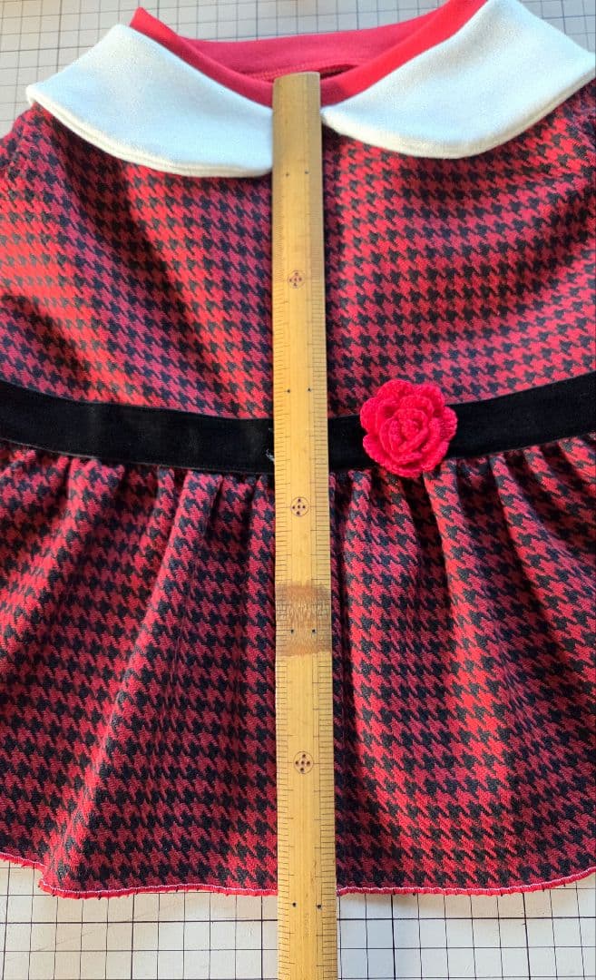 ハンドメイド　犬服 暖か❗キュートなピンクチェックフリルワンピース