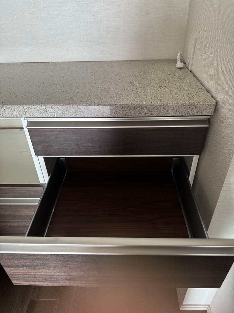 ロビンキッチンボード