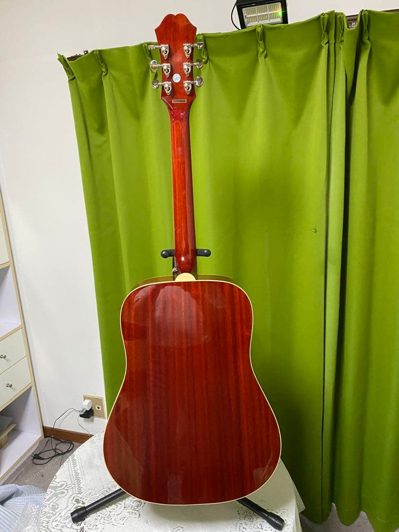 む*む様 美品エピフォンby Gibson ハミングバードStudio エレアコ