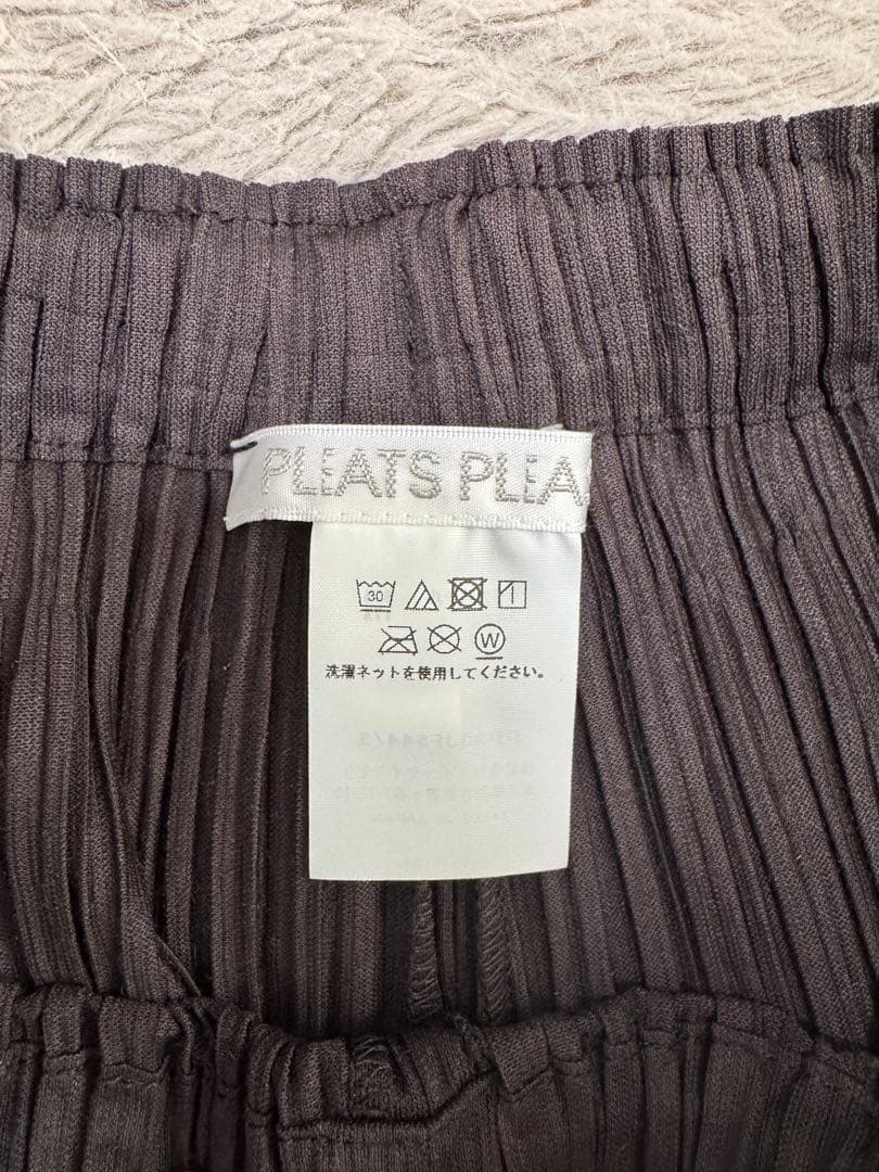 PLEATS PLEASE プリーツパンツ ダークグレー