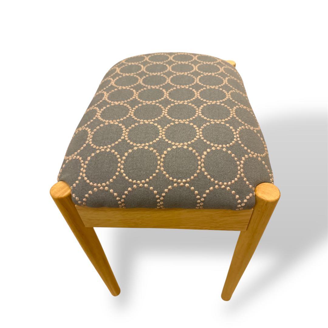 ミナペルホネン　生地使用　スツール オットマン　チェア　イス　家具　インテリア