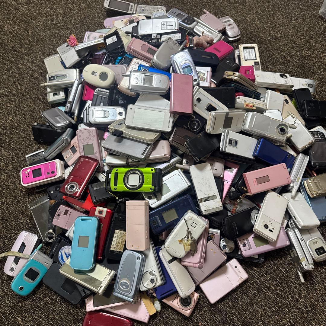 ガラケーまとめ売り-