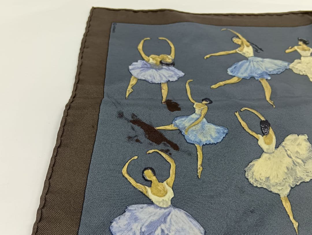 445 HERMES エルメス カレ45 バレリーナ ハンカチ スカーフ