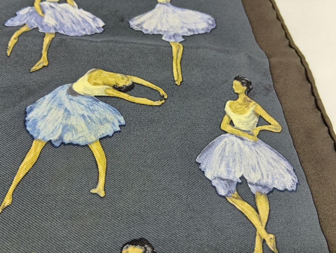 445 HERMES エルメス カレ45 バレリーナ ハンカチ スカーフ