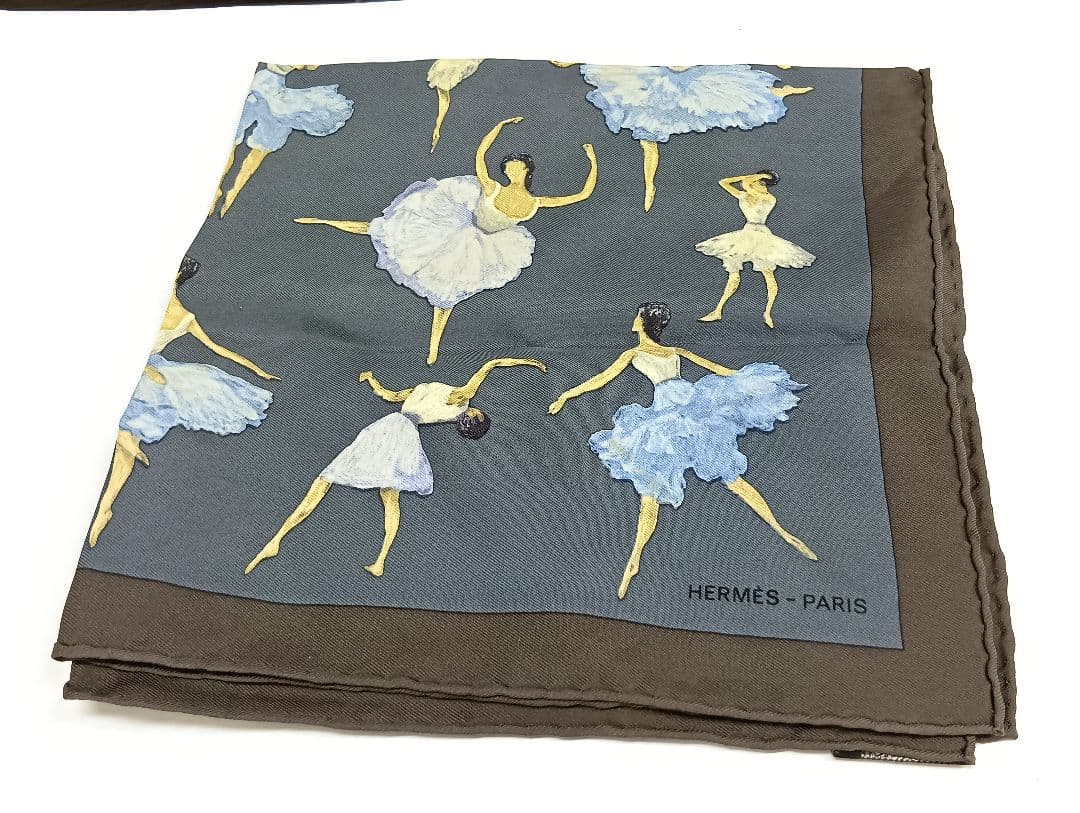 445 HERMES エルメス カレ45 バレリーナ ハンカチ スカーフ