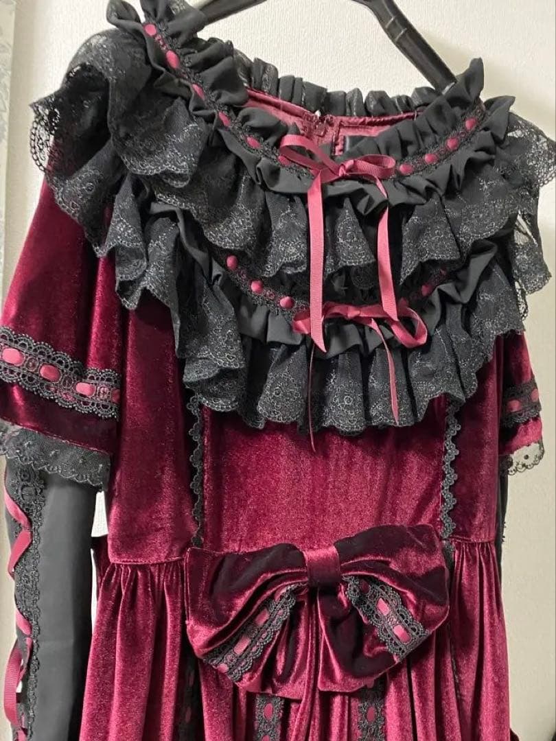 アンドロミオ　AND ROMEO　ベロア　ドレス