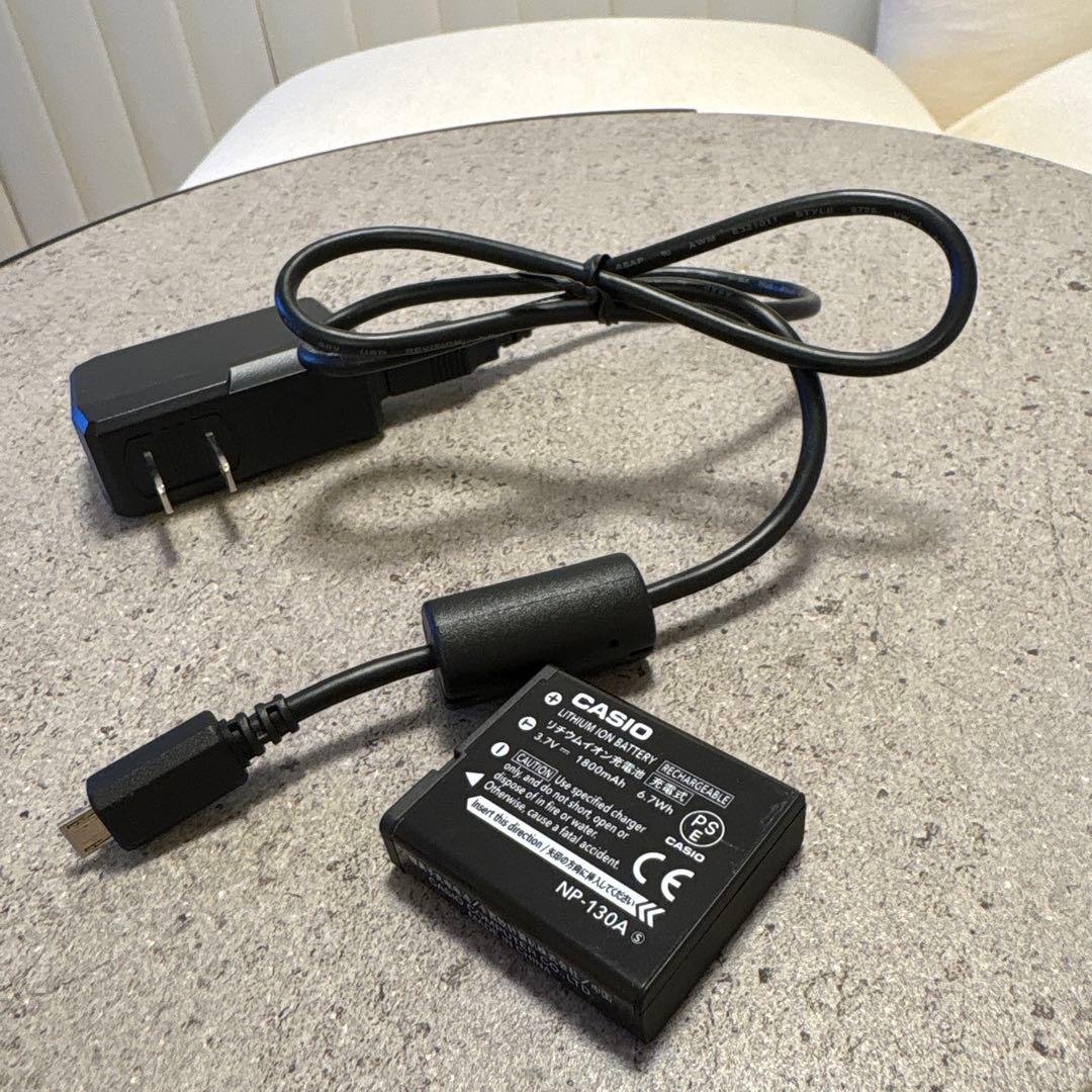 EXILIM EX-ZR3200 デジタルカメラ