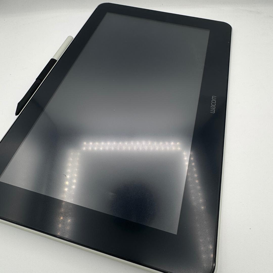 Wacom One DTC133W0D 液晶ペンタブレット