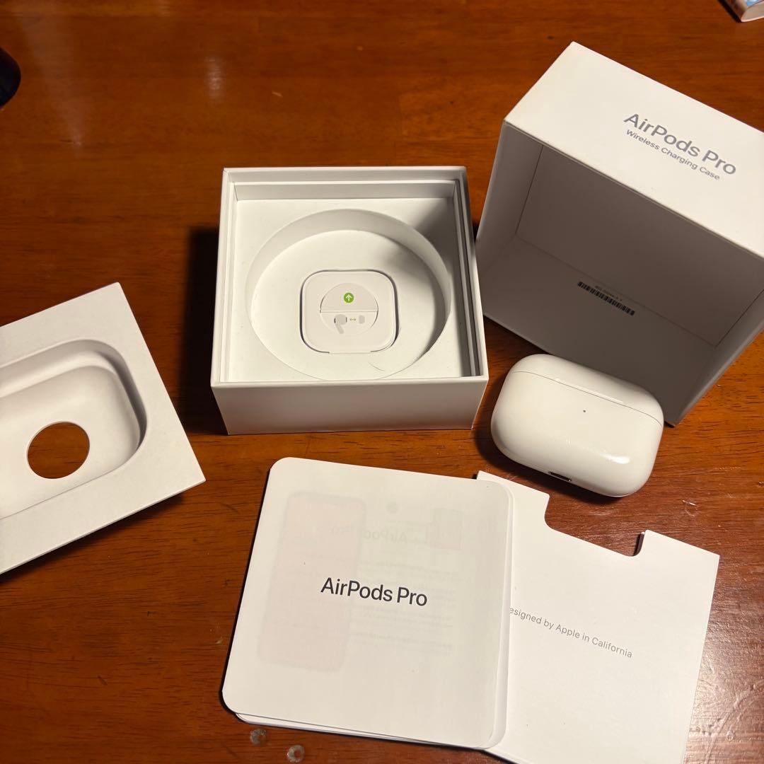【純正】AirPods Pro 2本体 充電ケース付き