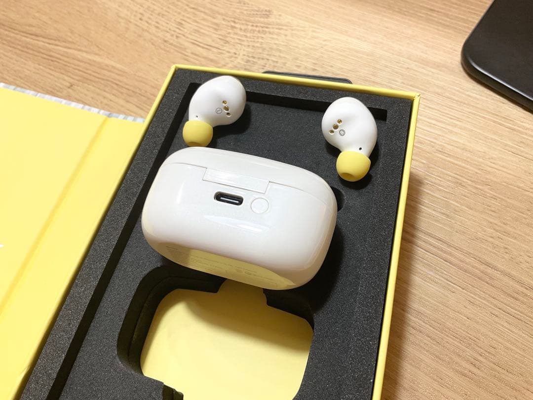 ヰ世界情緒 AVIOT×ヰ世界情緒 ボイス入り ワイヤレスイヤホン