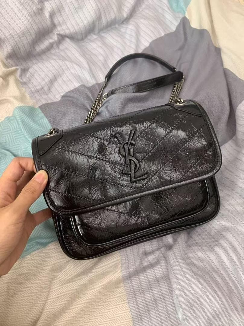 YSL ニキ ミディアム レザー ショルダーバッグ~~~