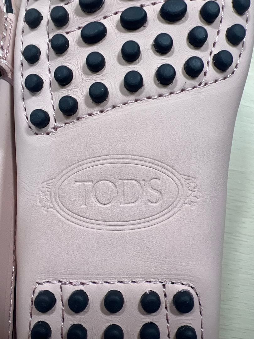 TOD'S ピンク