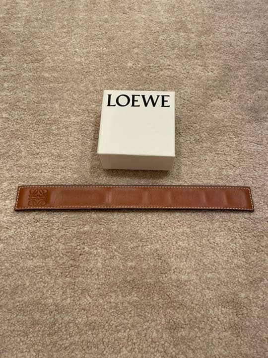 LOEWE ロエべ　ブレスレット　バングル