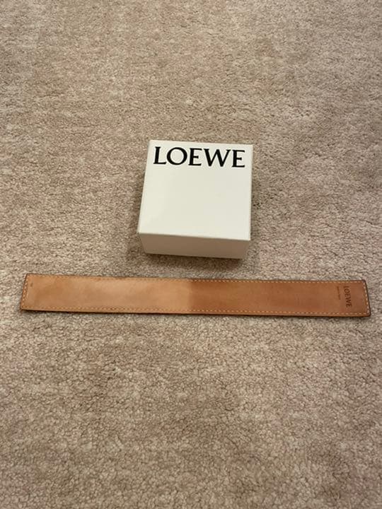 LOEWE ロエべ　ブレスレット　バングル