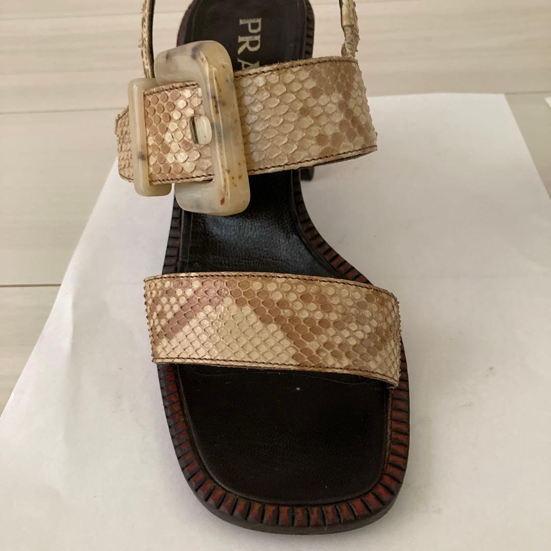 11月20日までタイムセール　PRADAスネイクサンダル