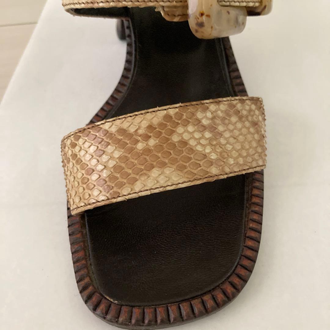 11月20日までタイムセール　PRADAスネイクサンダル