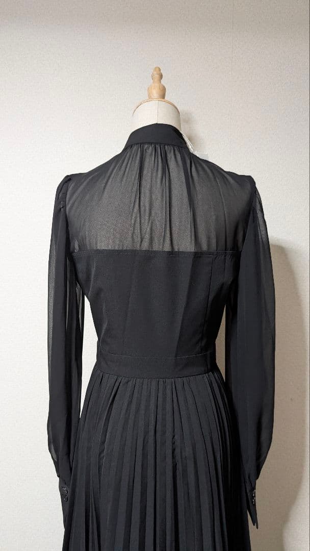 【新品未使用・タグ付】rienda シアー コンビ ポケット ワンピース