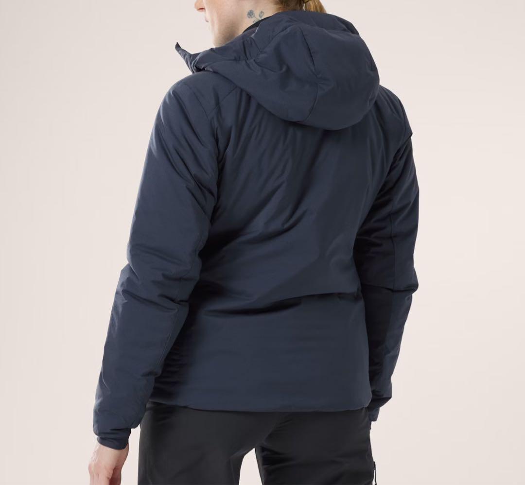 カナダ購入正規品Arc'teryx ATOM HEAVYWEIGHT HOODY