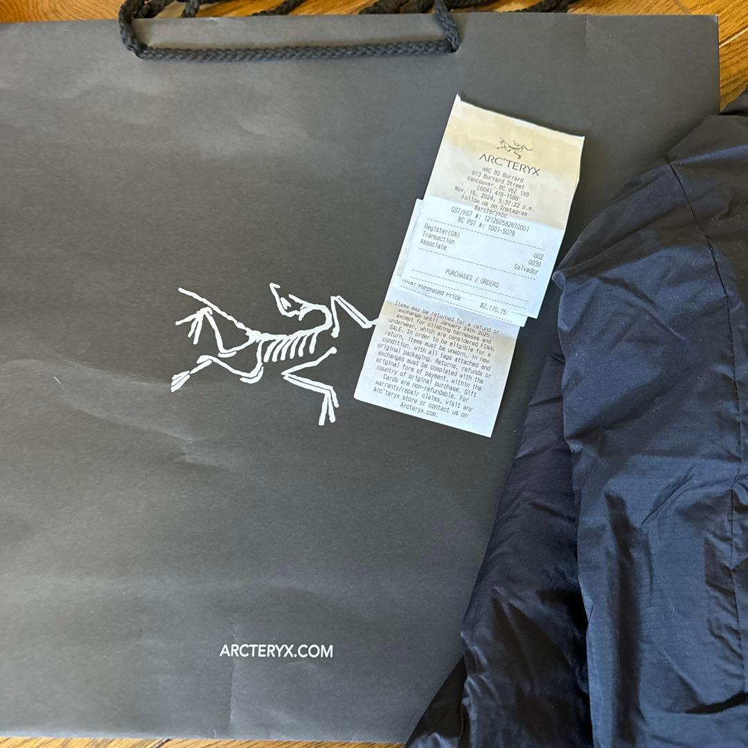 カナダ購入正規品Arc'teryx ATOM HEAVYWEIGHT HOODY