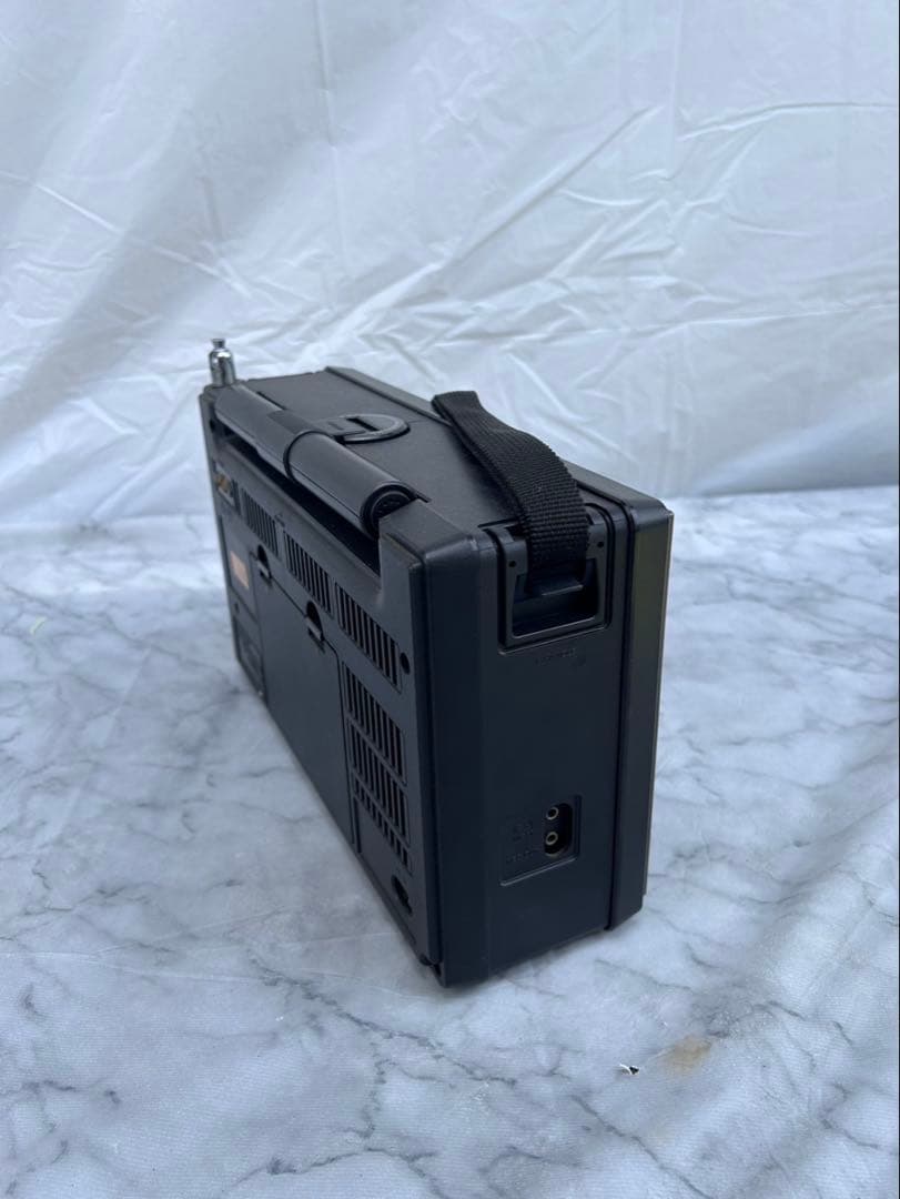 d*7様 COUGAR 2020 ポータブルラジオ