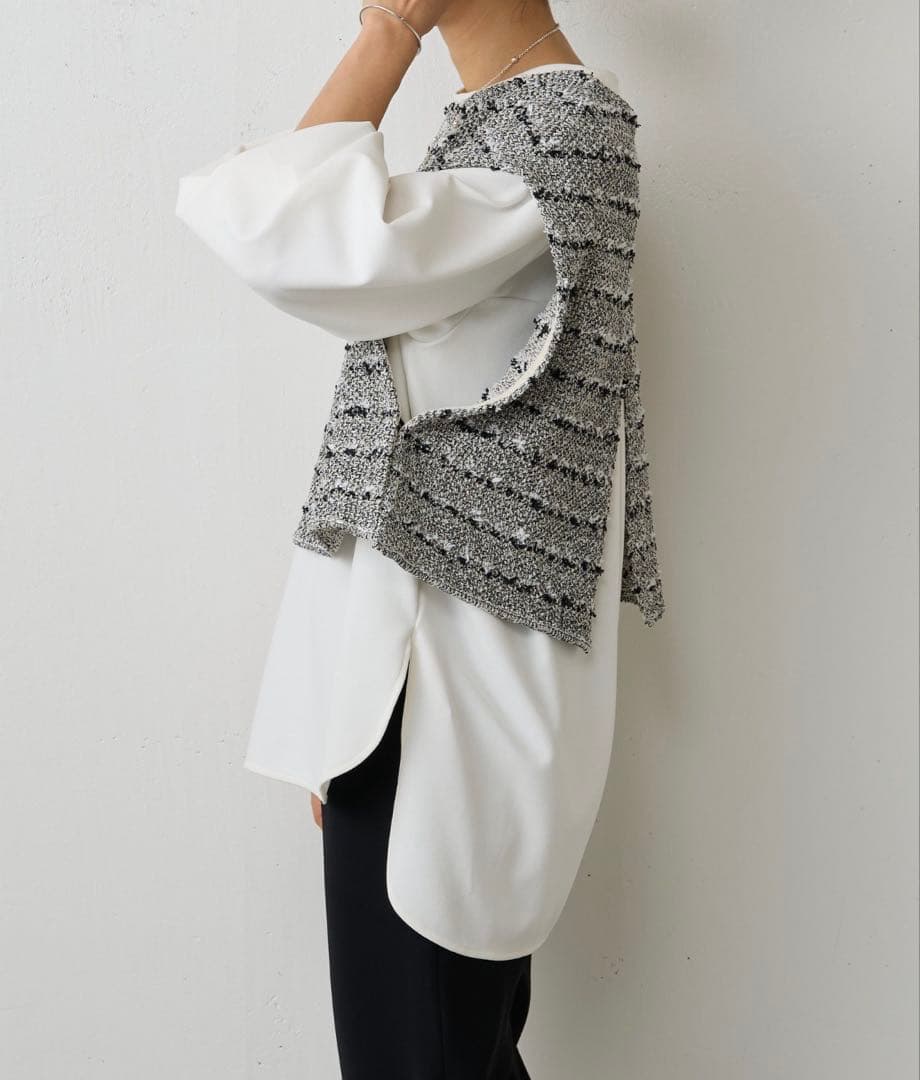 タグ付き新品　ビアズリー ツイードニットポンチョ　定価20,900