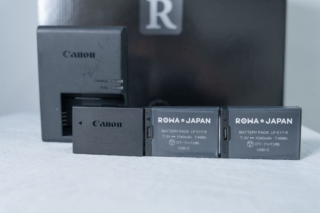 【美品】『シャッター回数3000回以下】EOS RP 本体＋レンズセット