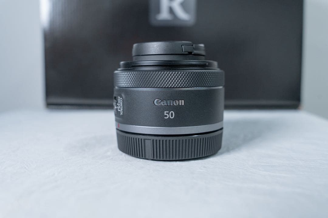 【美品】『シャッター回数3000回以下】EOS RP 本体＋レンズセット