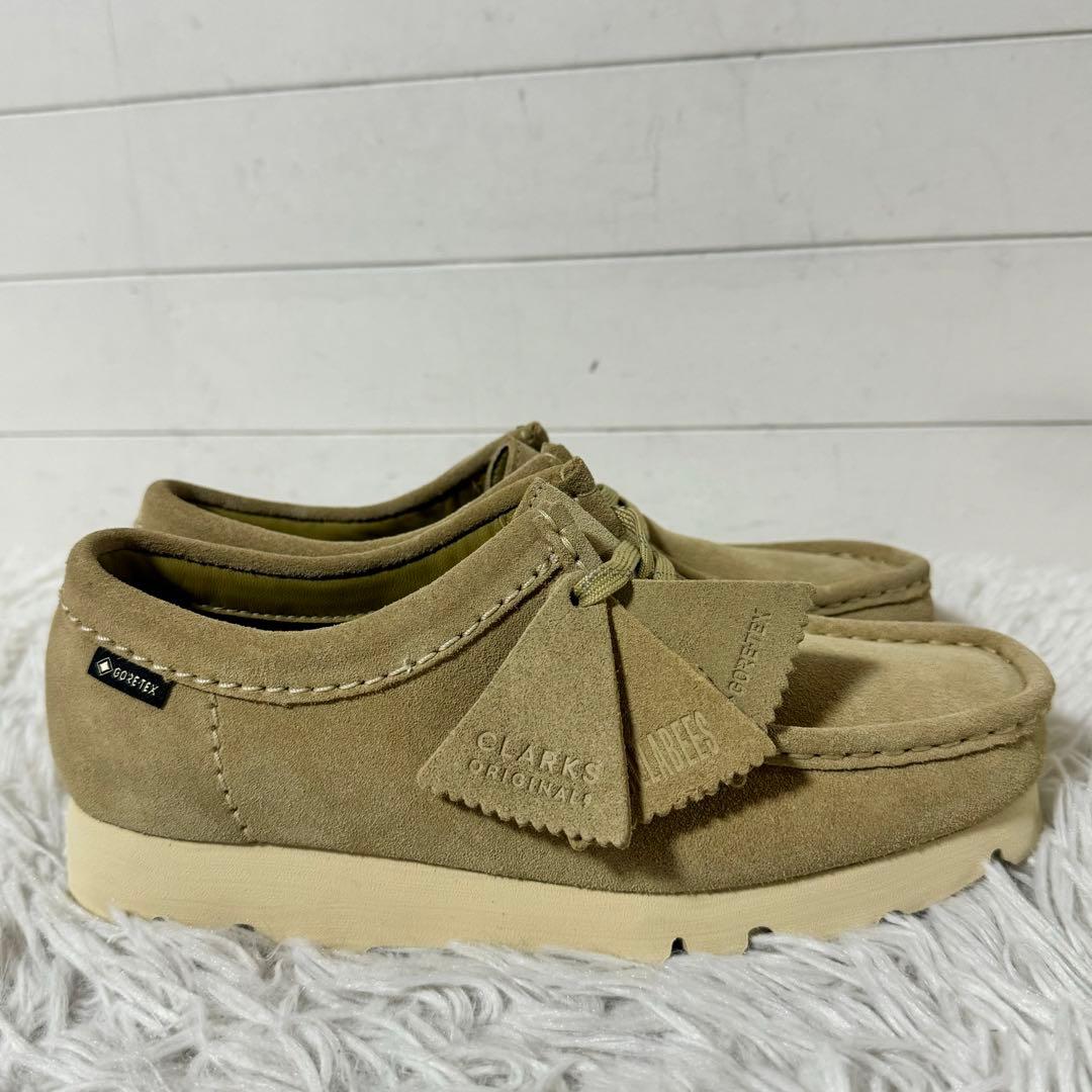 新品未使用✨Clarks クラークスオリジナルズワラビー　ゴアテックス　スエード