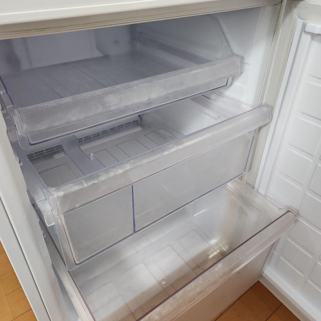 SHARPシャープ⭐ 冷蔵庫 ホワイト　2018年製SJ-PD-27D-W