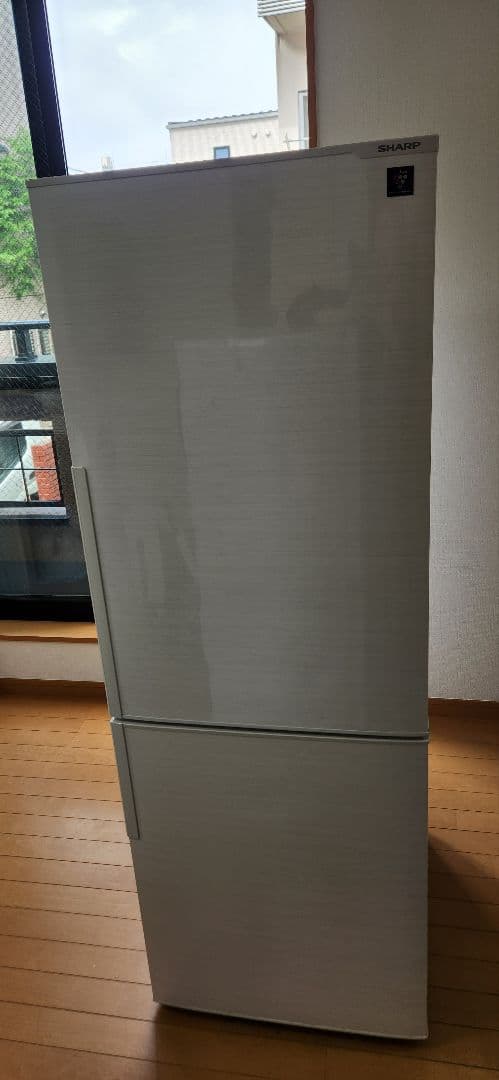 SHARPシャープ⭐ 冷蔵庫 ホワイト　2018年製SJ-PD-27D-W