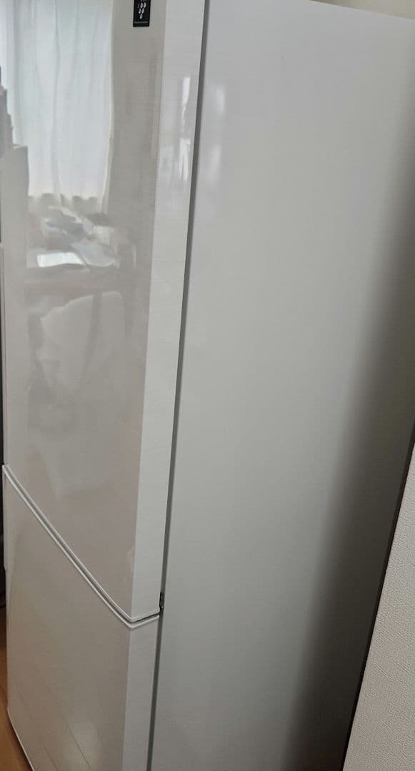 SHARPシャープ⭐ 冷蔵庫 ホワイト　2018年製SJ-PD-27D-W