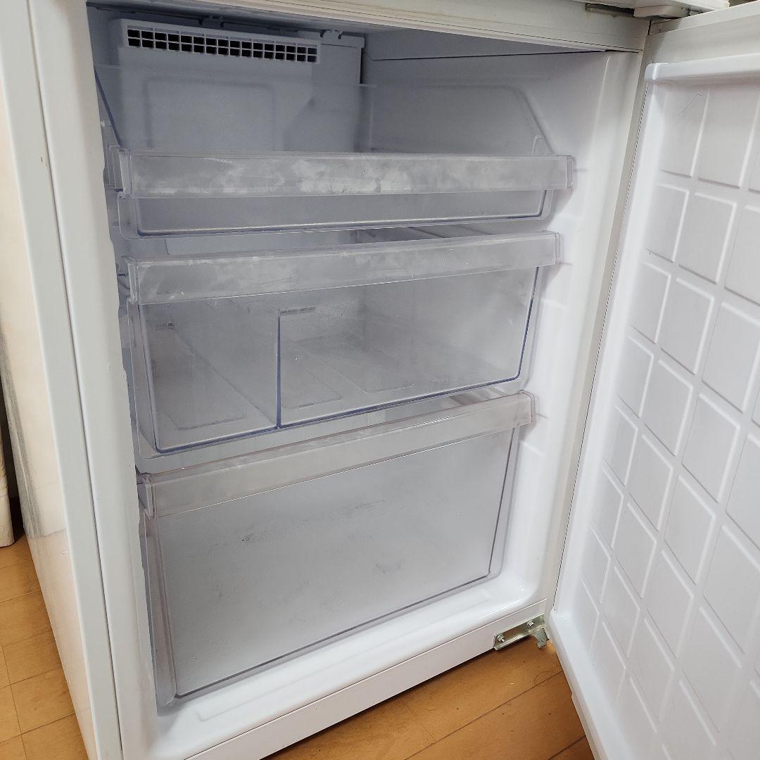 SHARPシャープ⭐ 冷蔵庫 ホワイト　2018年製SJ-PD-27D-W