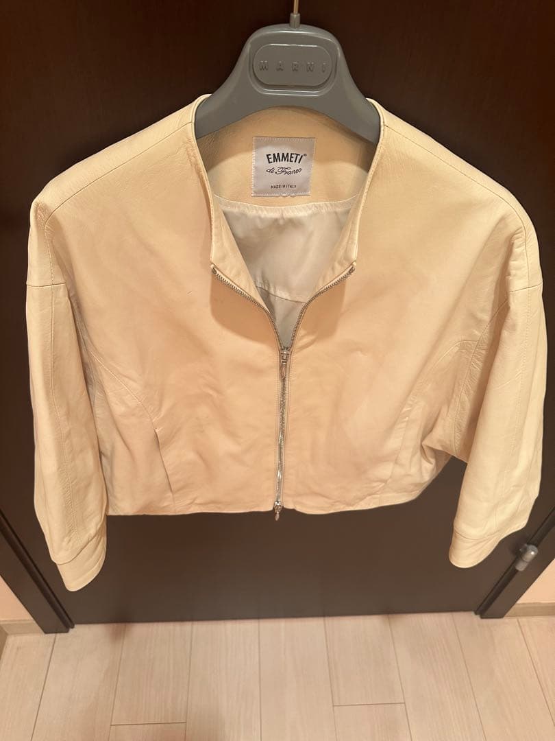EMMETI⭐︎エンメティ レザー七分丈レディースジャンパー羊革 ラムスキン　38