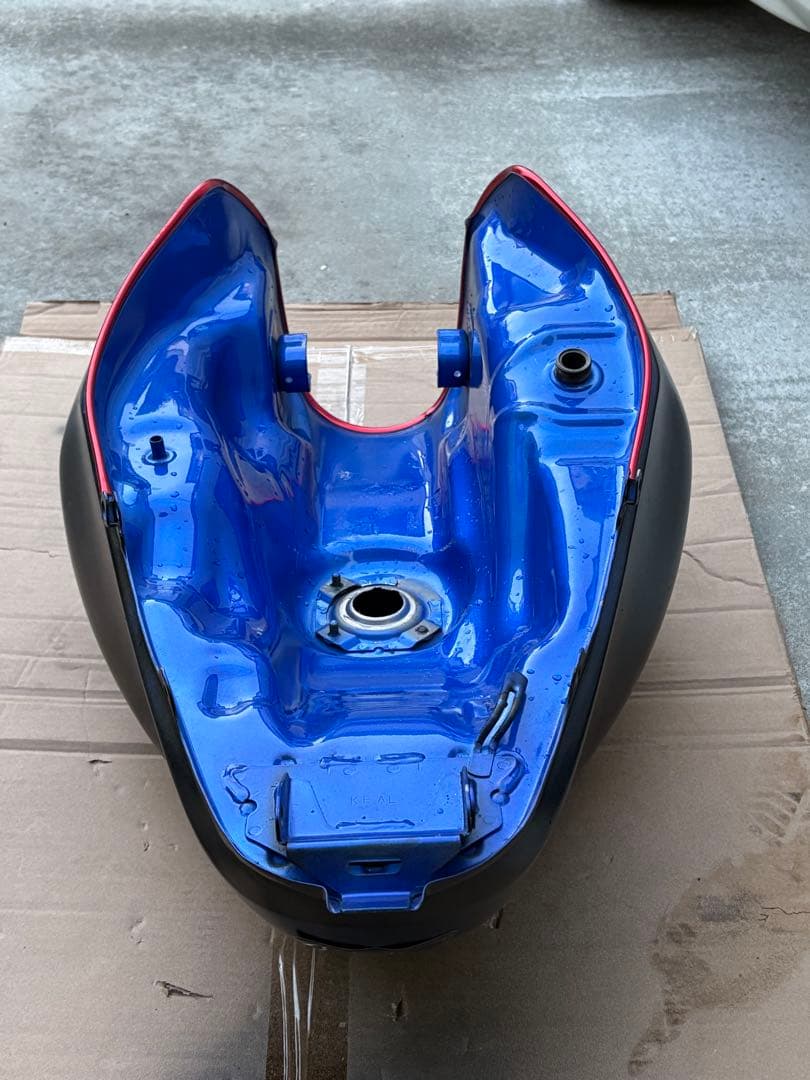 ホーネット250純正タンク