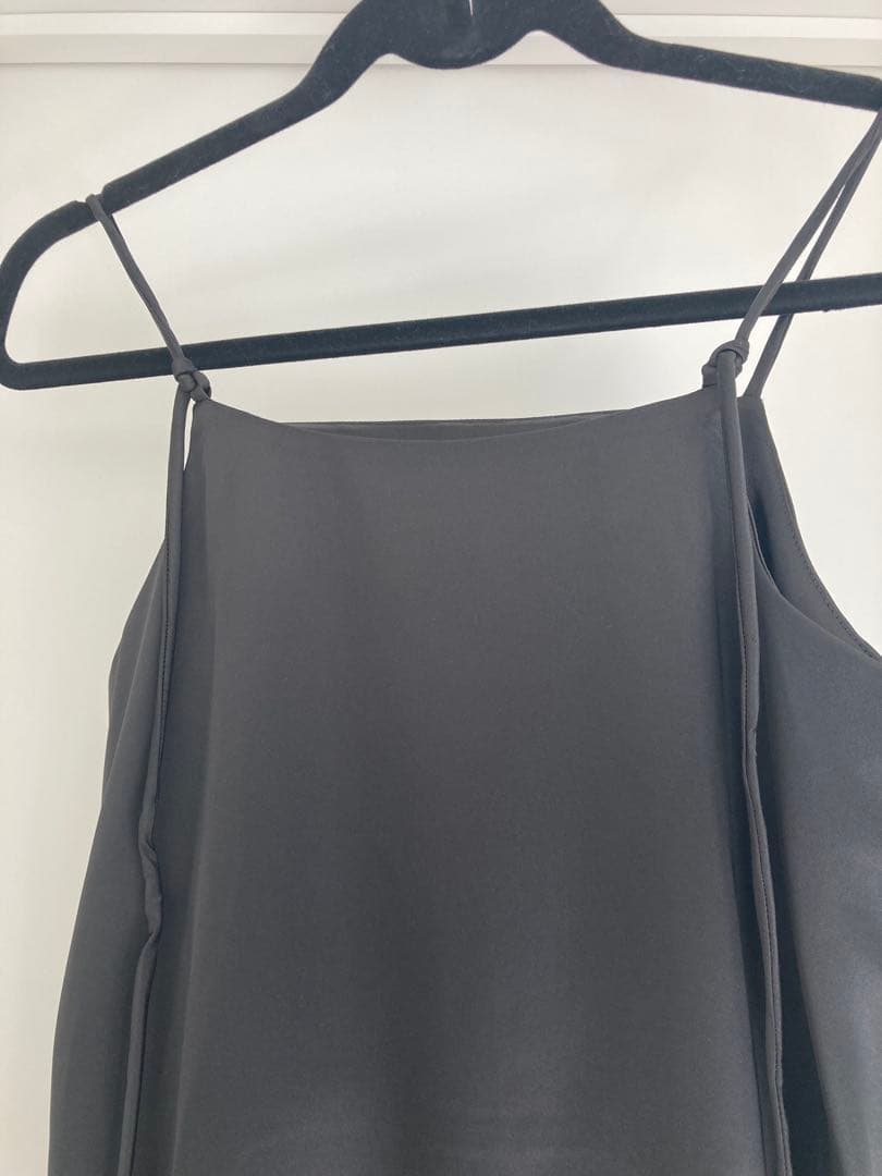 yaeFastener slit satin dressファスナースリットサテン