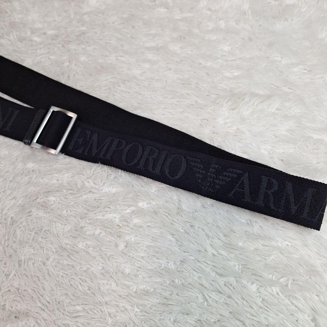 エンポリオアルマーニ　ショルダーバッグ　レザーシボ加工　シルバーロゴプレート　黒