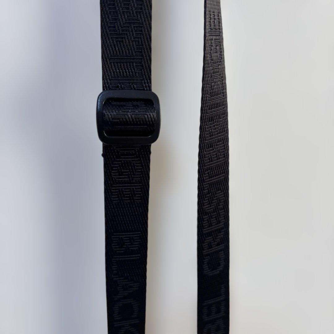 【BLACK LABEL】ブラック チェック柄 ミニショルダーバッグ　サコッシュ