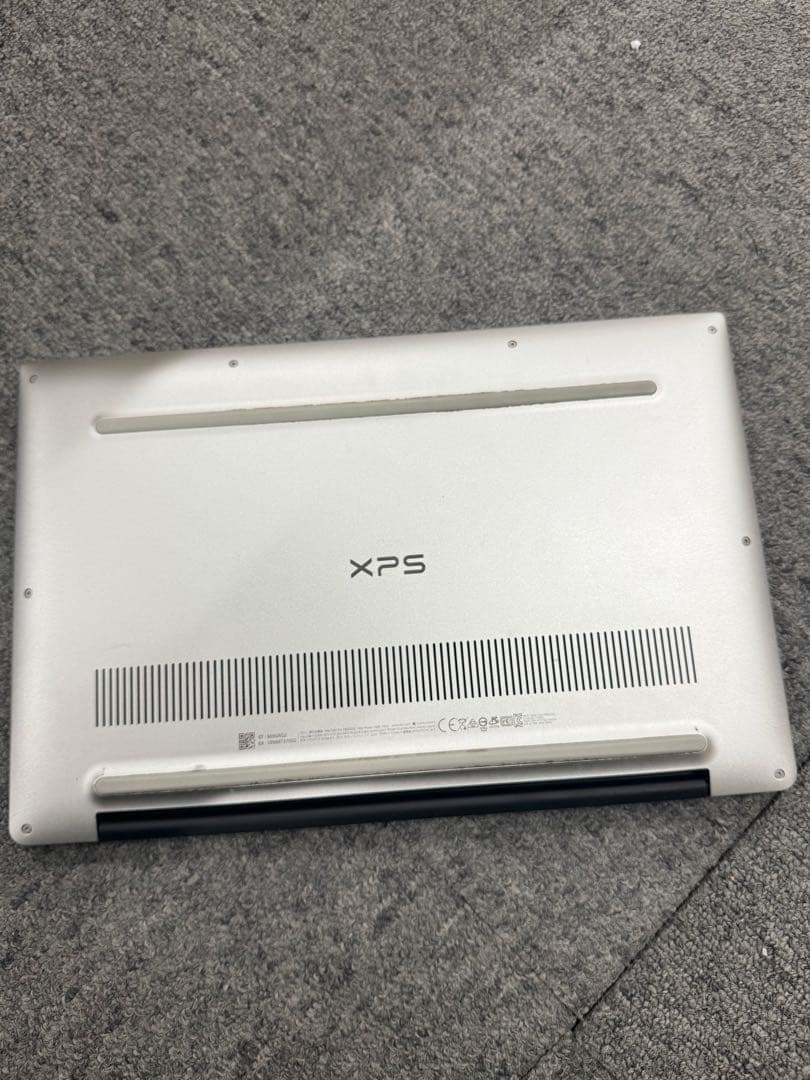 Windowsノート本体 DELL XPS 13 9370 i7-8550U 16GB SSD 512GB