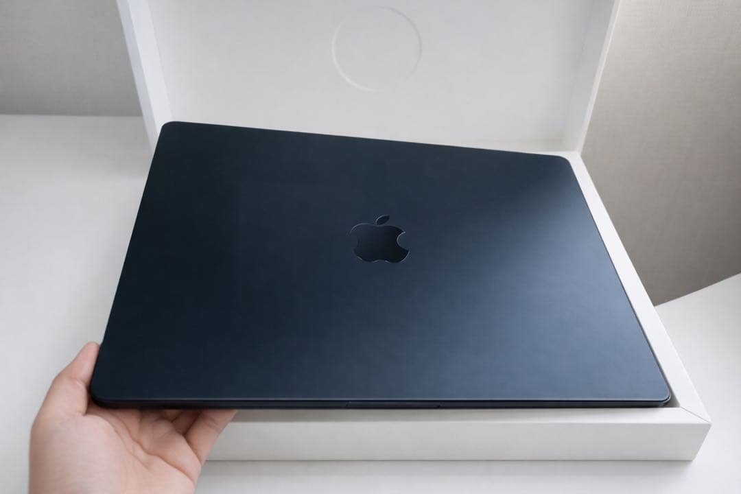 MacBook本体 MacBook Air M3 15inches