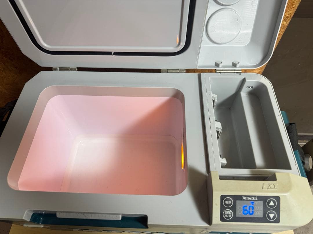 マキタ冷温庫　CW180D ジャンク品