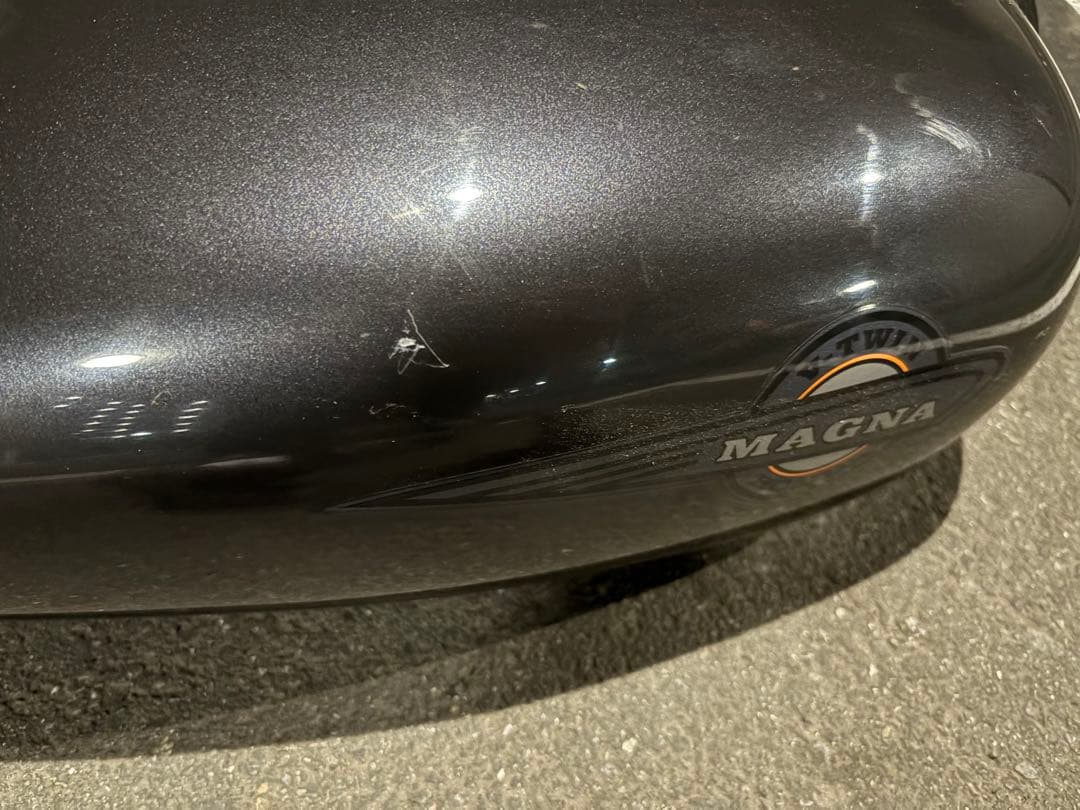 MAGNA マグナ250 純正タンク　黒