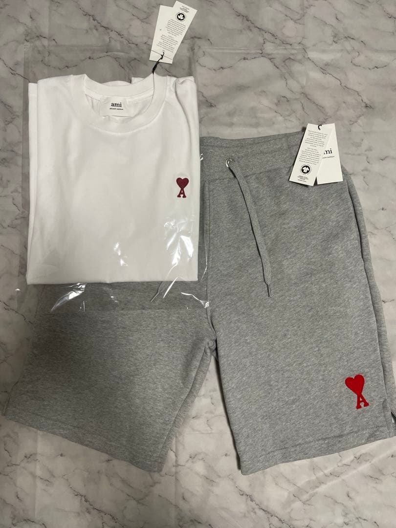 ami paris アミパリス ショートパンツ